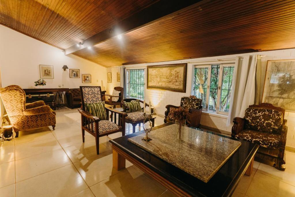 Pousada Villa Jambo เปโตรโปลิส ภายนอก รูปภาพ